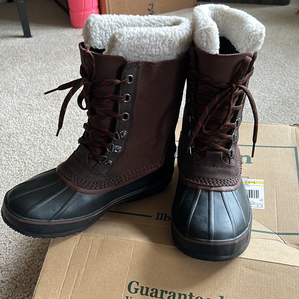 LL Bean Snow Boots (8M,9W) - Picture 8 of 10
